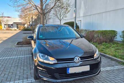 VW Golf 113.000 km 9.590 &euro; München 81369