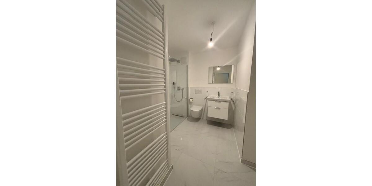 Etagenwohnung München Neuhausen-Nymphenburg - 1.5 Zimmer, 57 m&sup2;, 1.600&euro; | Angebot:26346487