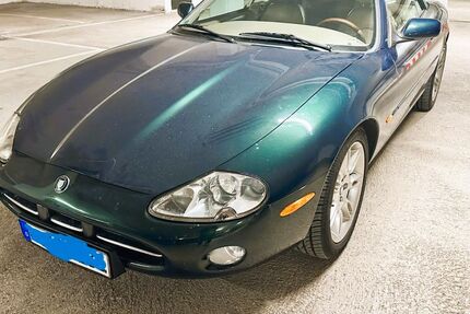 Jaguar XK8 175.000 km 17.500 € München 80798