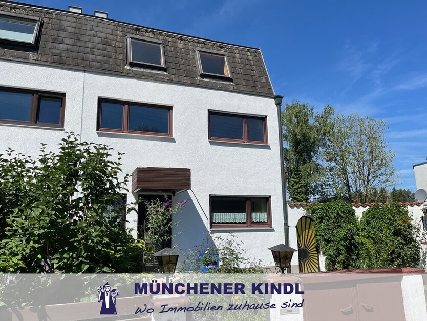 Reihenendhaus mit Potenzial in guter Lage von Gröbenzell mit Terrasse u. großem Garten sucht Familie 4 zimmer
