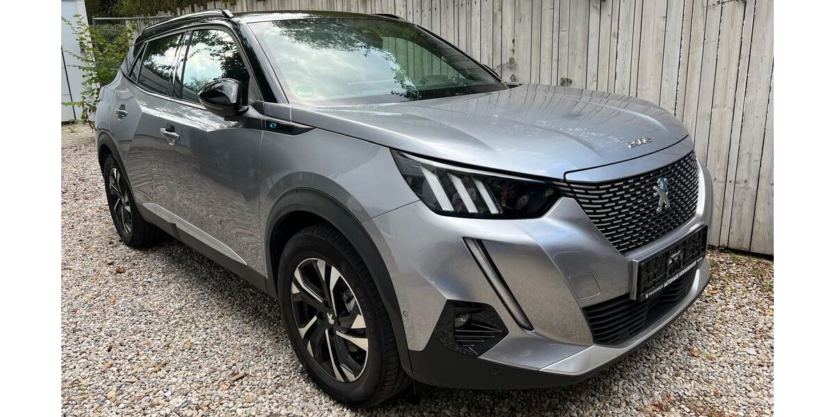 Peugeot 2008 8.000 km 19.899 &euro; München 81245