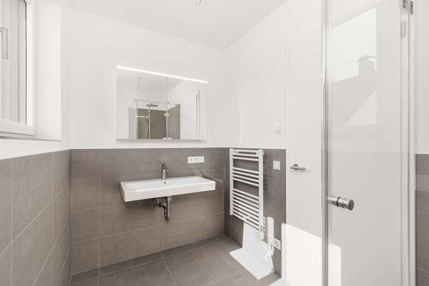 Energieeffizient & Neuwertig | Traumhaft ausgestattete DHH in Schwabhausen 5 zimmer