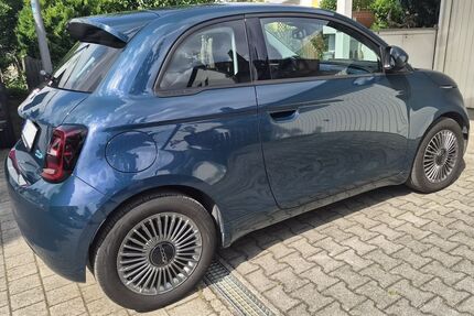 Fiat 500e 4.500 km 17.950 &euro; München 80995