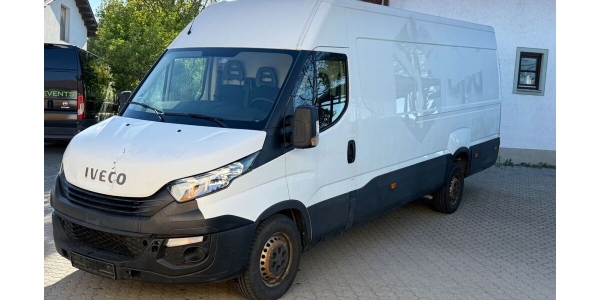 IVECO Andere 207.000 km 8.399 &euro; Eching 85386