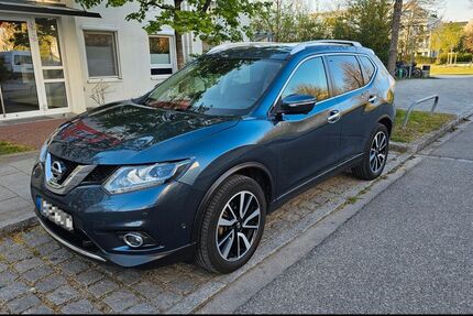 Nissan X-Trail 153.000 km 13.700 &euro; München 81671