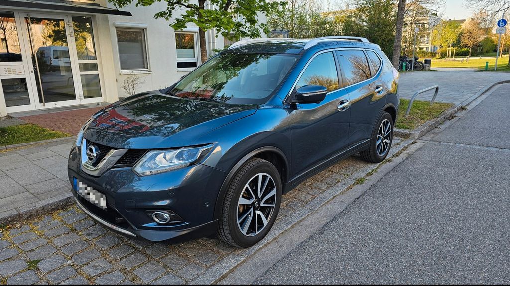Nissan X-Trail 153.000 km 13.800 &euro; München 81671