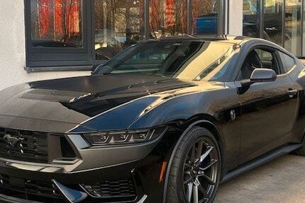 Ford Mustang 16.500 km 79.900 &euro; München 81677