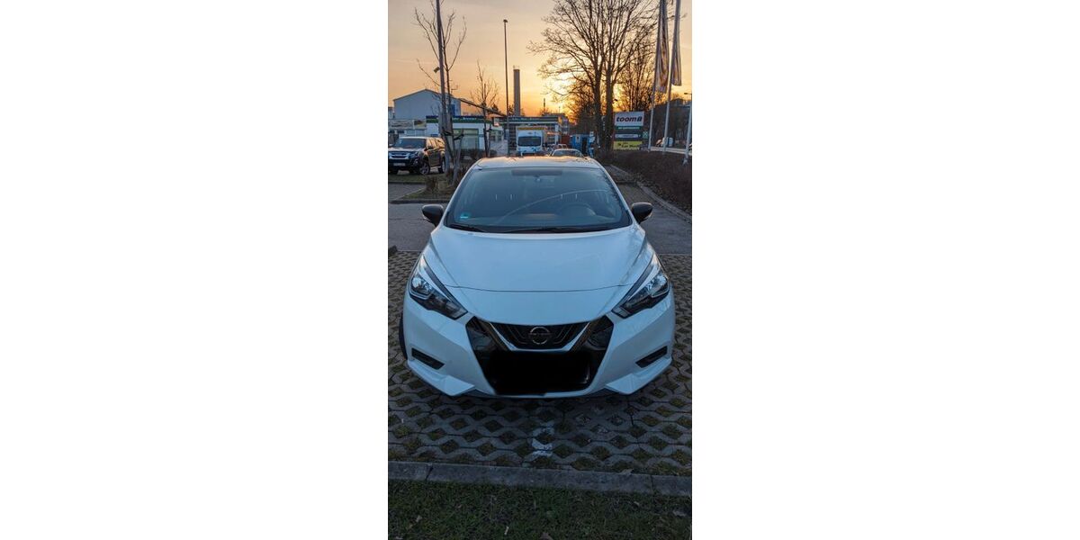 Nissan Micra 82.400 km 8.249 &euro; München 80686