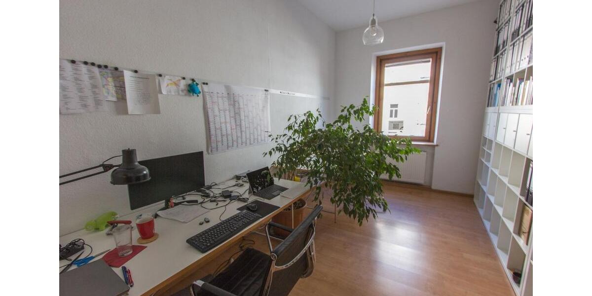 Büroplatz frei zimmer