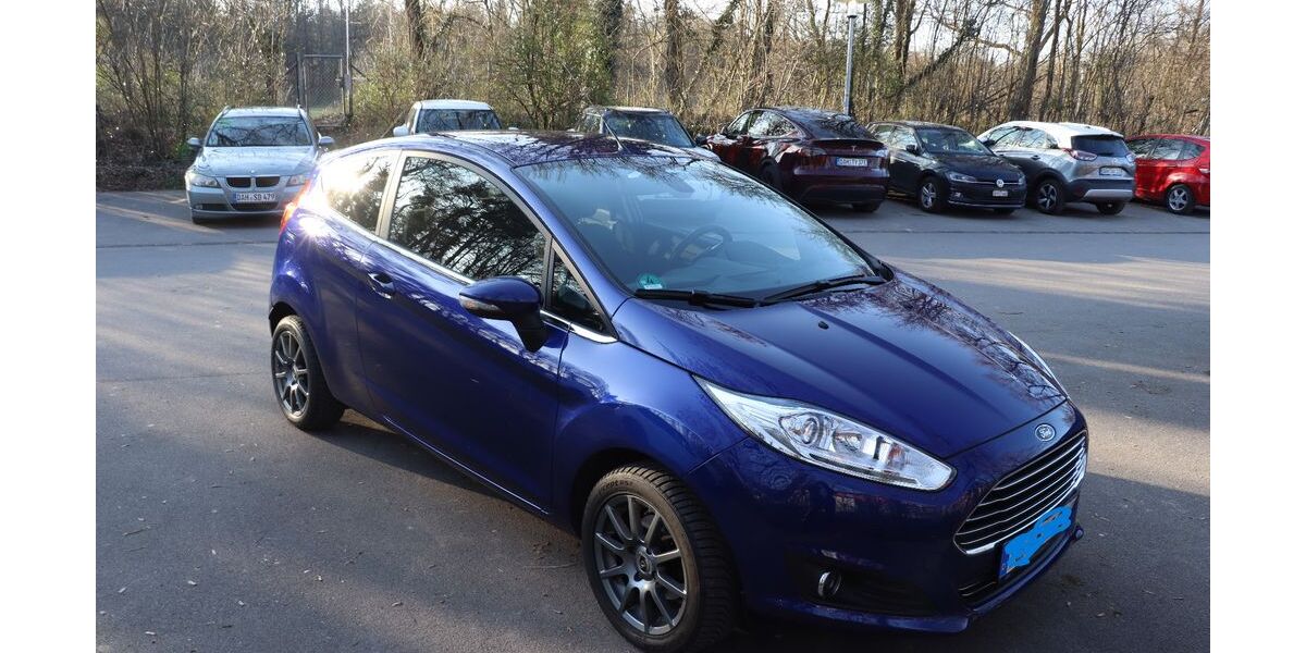 Ford Fiesta 82.029 km 6.250 &euro; München 81375