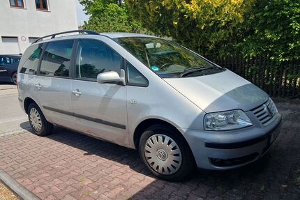 VW Sharan 315.600 km 1.380 &euro; Riemerling 85521