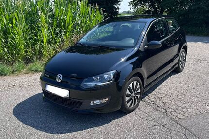 VW Polo 107.900 km 9.900 &euro; München 81927