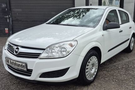Opel Astra 70.402 km 3.990 &euro; München 80809