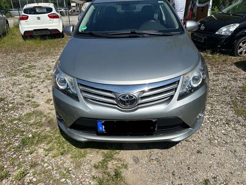 Avensis
