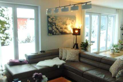 Haus Unterföhring - 8 Zimmer, 228 m&sup2;, 3.100.000&euro; | Angebot:25397573