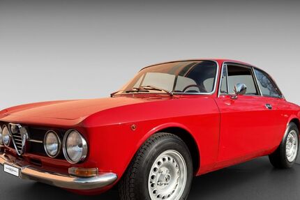 Alfa Romeo GTV 77.664 km 64.950 &euro; Groebenzell 82194