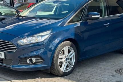 Ford S-Max 129.240 km 16.990 &euro; Ottobrunn 85521