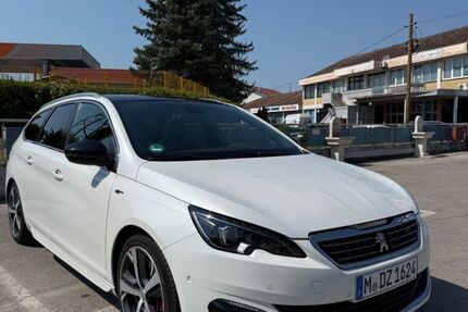 Peugeot 308 176.500 km 8.990 &euro; München 80807