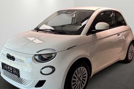 Fiat 500e 24.000 km 19.890 &euro; München 80339