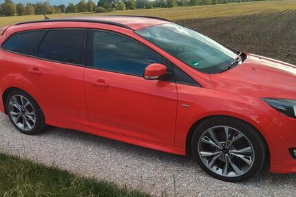 Ford Focus 182.000 km 9.500 &euro; Moosinning 85452