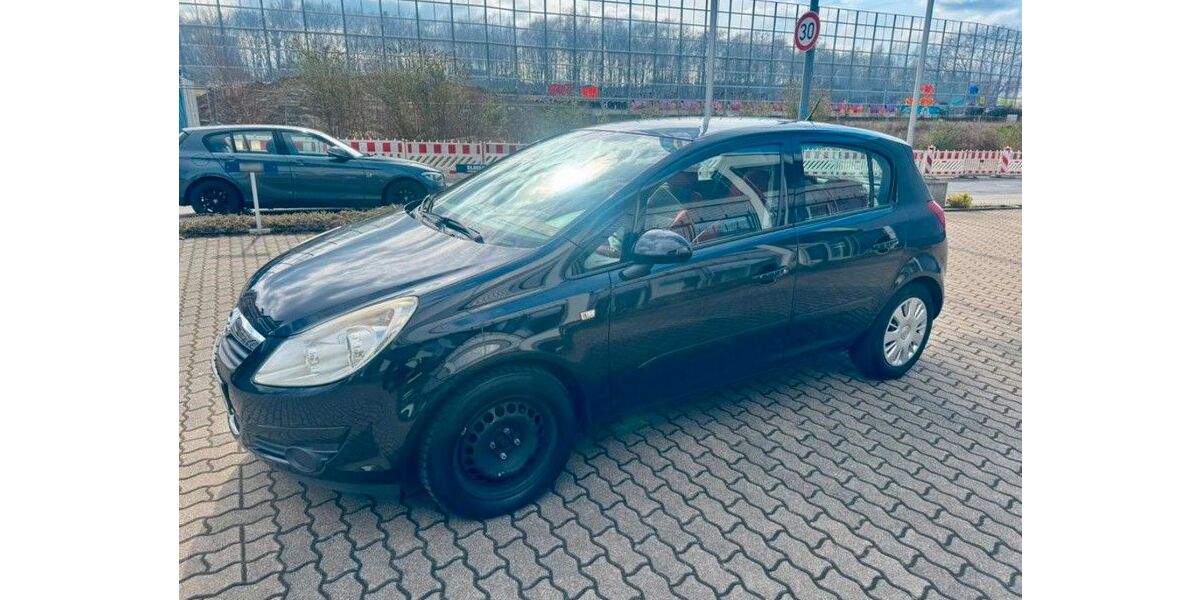Opel Corsa 222.000 km 3.000 &euro; Munchen 81476