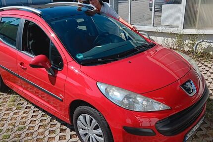 Peugeot 207 202.000 km 2.900 &euro; Eichenau 82223