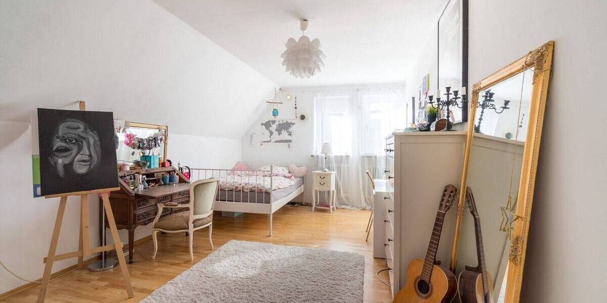 Einfamilienhaus Gilching Neugilching - 6 Zimmer, 190 m&sup2;, 1.425.000&euro; | Angebot:25744884