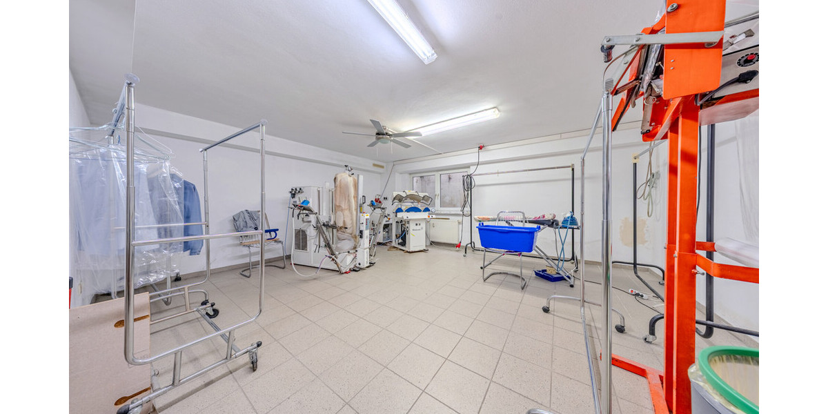 Jetzt Standort sichern: Gewerbeeinheit in Gilching für 3.729 EURm² - Gewerbeobjekt Gilching | Angebot:25871805