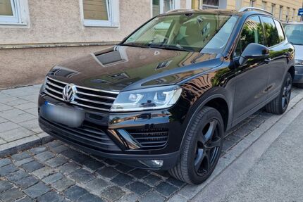 VW Touareg 143.000 km 24.800 &euro; München 81371