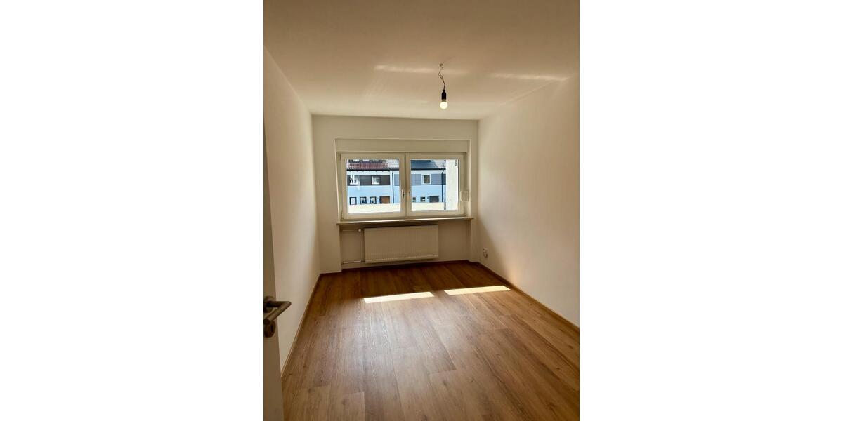 Reihenhaus München Messestadt Riem - 7 Zimmer, 160 m&sup2;, 3.209&euro; | Angebot:25778496