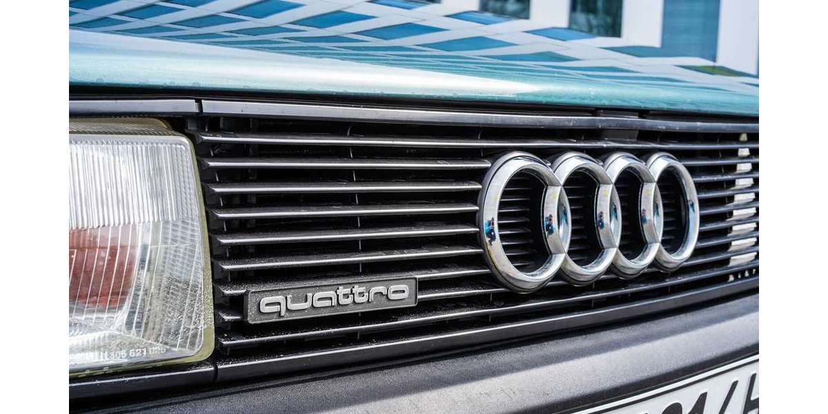 Audi 80 98.000 km 17.900 &euro; München 81371