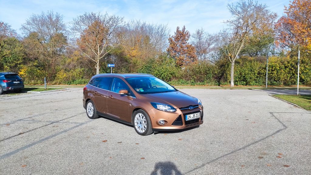 Ford Focus 139.800 km 2.400 &euro; Unterhaching 82008