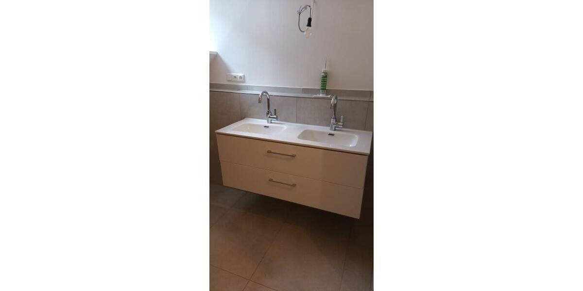 Etagenwohnung München Schwanthalerhöhe - 1 Zimmer, 100 m&sup2;, 750&euro; | Angebot:25959532