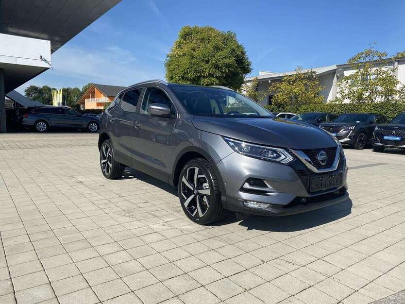 Nissan Qashqai 50.000 km 17.346 € München 80802