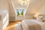 Sonnige DG-Wohnung mit charmantem Wohnambiente in Nymphenburg in der Nähe des Hirschgartens! - Dachgeschoßwohnung München Nymphenburg | Angebot:27737032