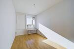 Etagenwohnung München Bogenhausen - 3 Zimmer, 93 m&sup2;, 2.200&euro; | Angebot:26487108