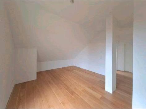 Einfamilienhaus Röhrmoos - 8 Zimmer, 188 m&sup2;, 999.000&euro; | Angebot:26633388