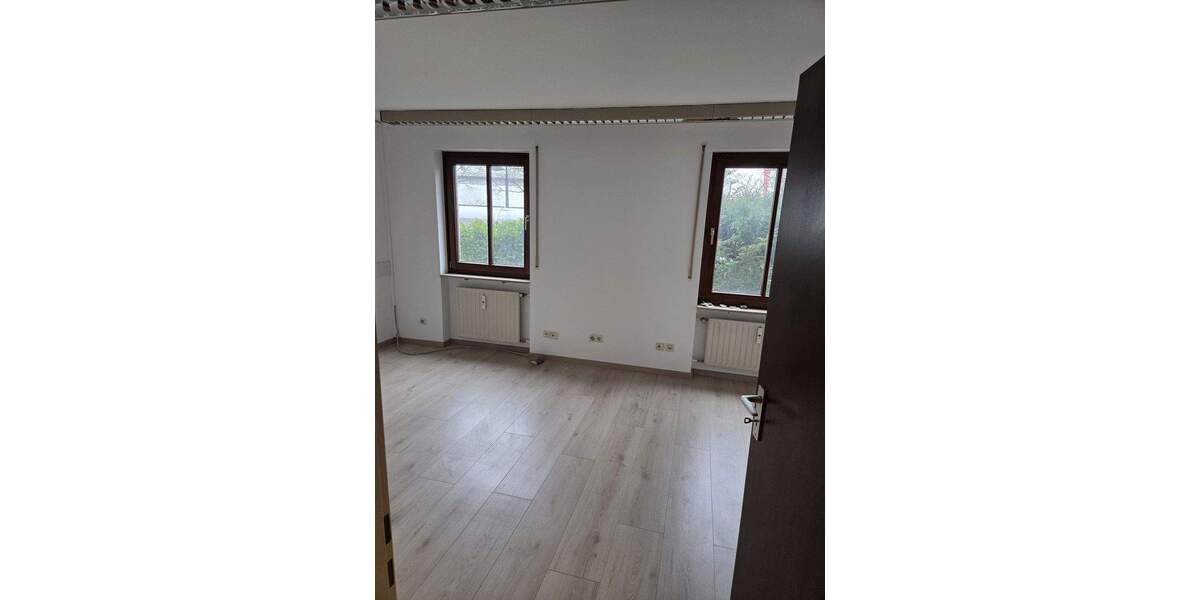 Gewerbeobjekt Bayern - Germering Germering - 1.690&euro; | Angebot:25806699