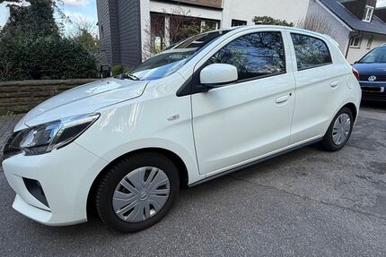 Mitsubishi Space Star 15.000 km 11.000 &euro; München 81369