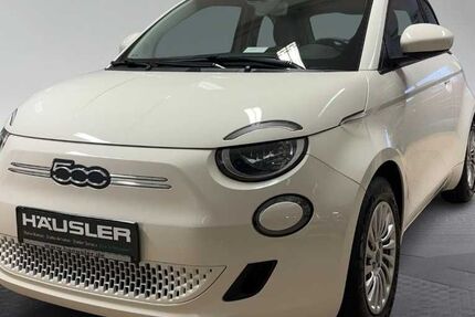 Fiat 500e 12.551 km 19.900 &euro; Stockdorf 82131
