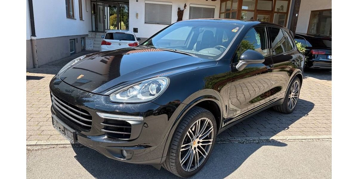 Porsche Cayenne 89.925 km 35.999 &euro; München 81739