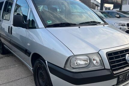 Fiat Scudo 202.000 km 4.500 &euro; München 81825