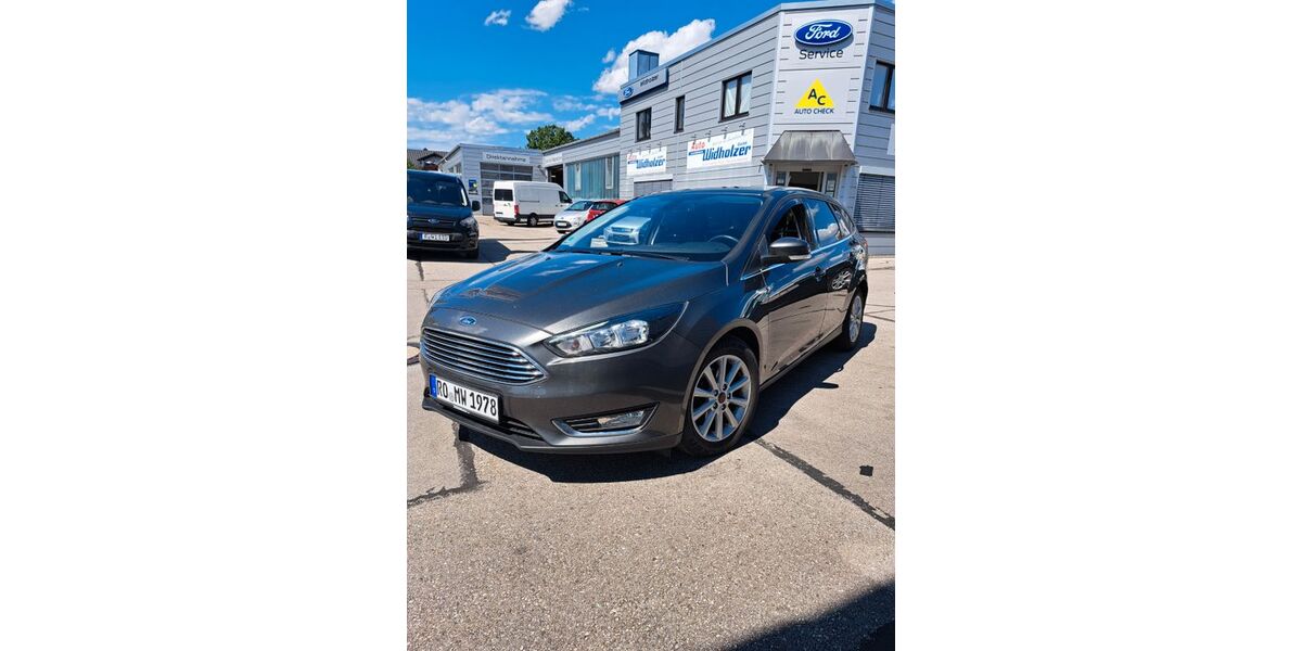 Ford Focus 130.000 km 8.900 &euro; Riemerling 85521