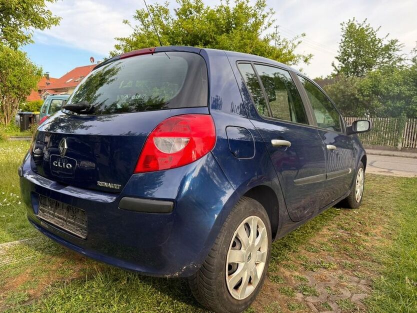 Clio