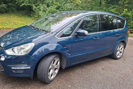 Ford S-Max 198.000 km 5.950 € München 81829