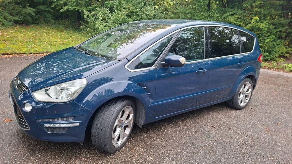 Ford S-Max 198.000 km 5.950 € München 81829