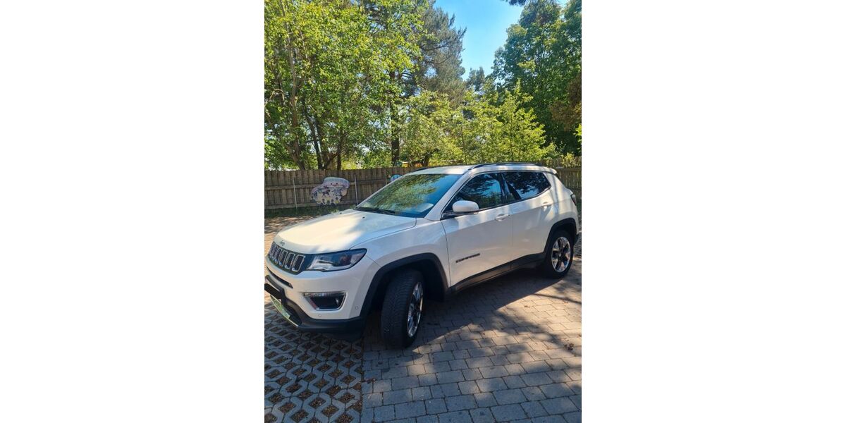 Jeep Compass 97.750 km 18.200 &euro; Ottobrunn 85521