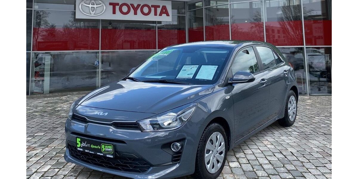Kia Rio 20.757 km 12.990 &euro; München 80687