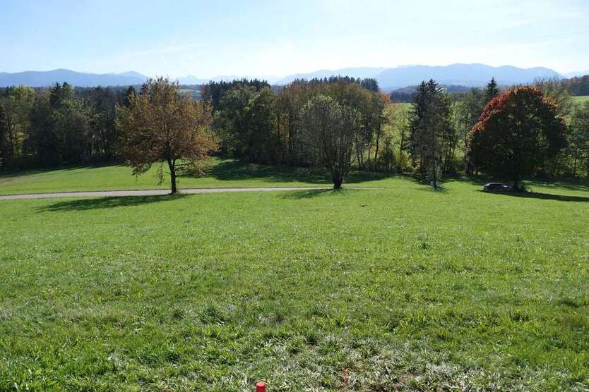 Grundstück in Dietramszell 59.000 € 1959 m²