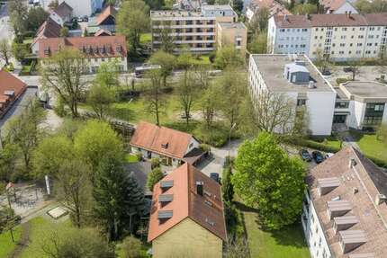 Haus München Moosach - 12 Zimmer, 271 m&sup2;, 1.750.000&euro; | Angebot:26214692